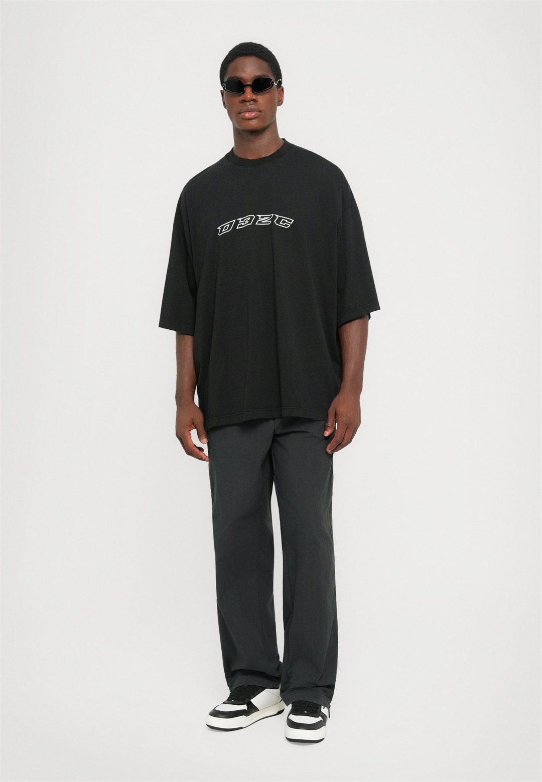 032c HANSEL AND GRETEL OVERSIZED - T-Shirt print - washed black/black denim