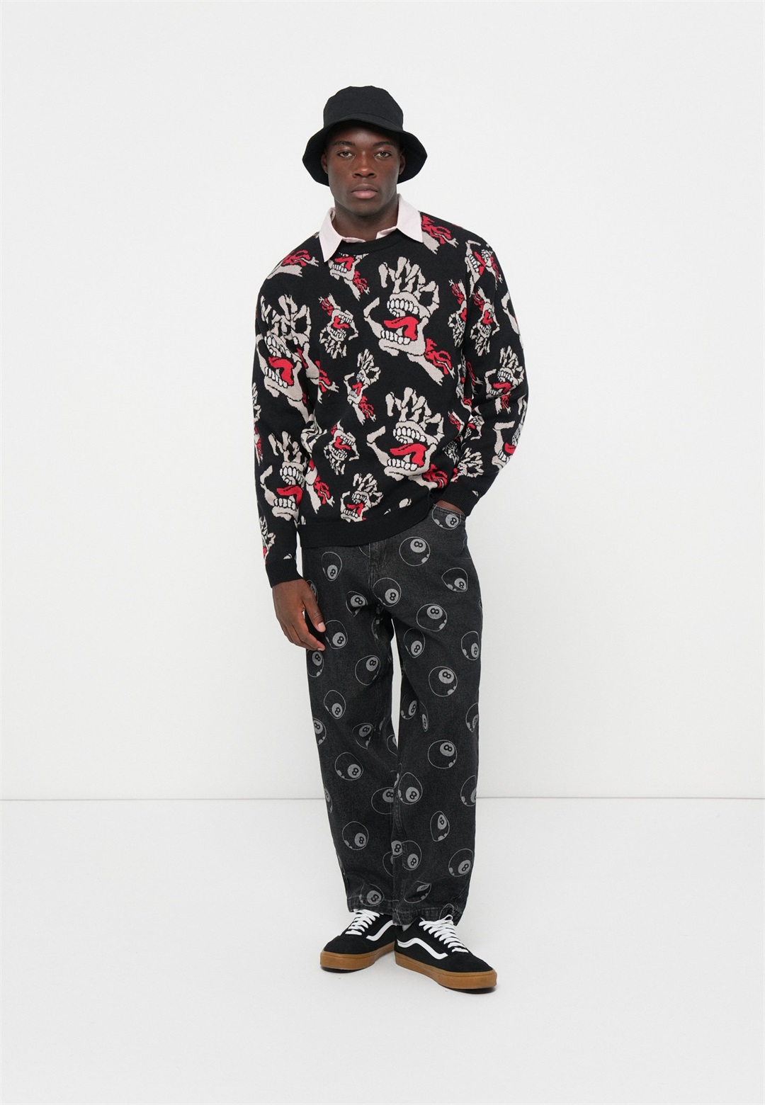 Santa Cruz BONE HANDS ALL OVER CREW UNISEX - Strickpullover - black/schwarz