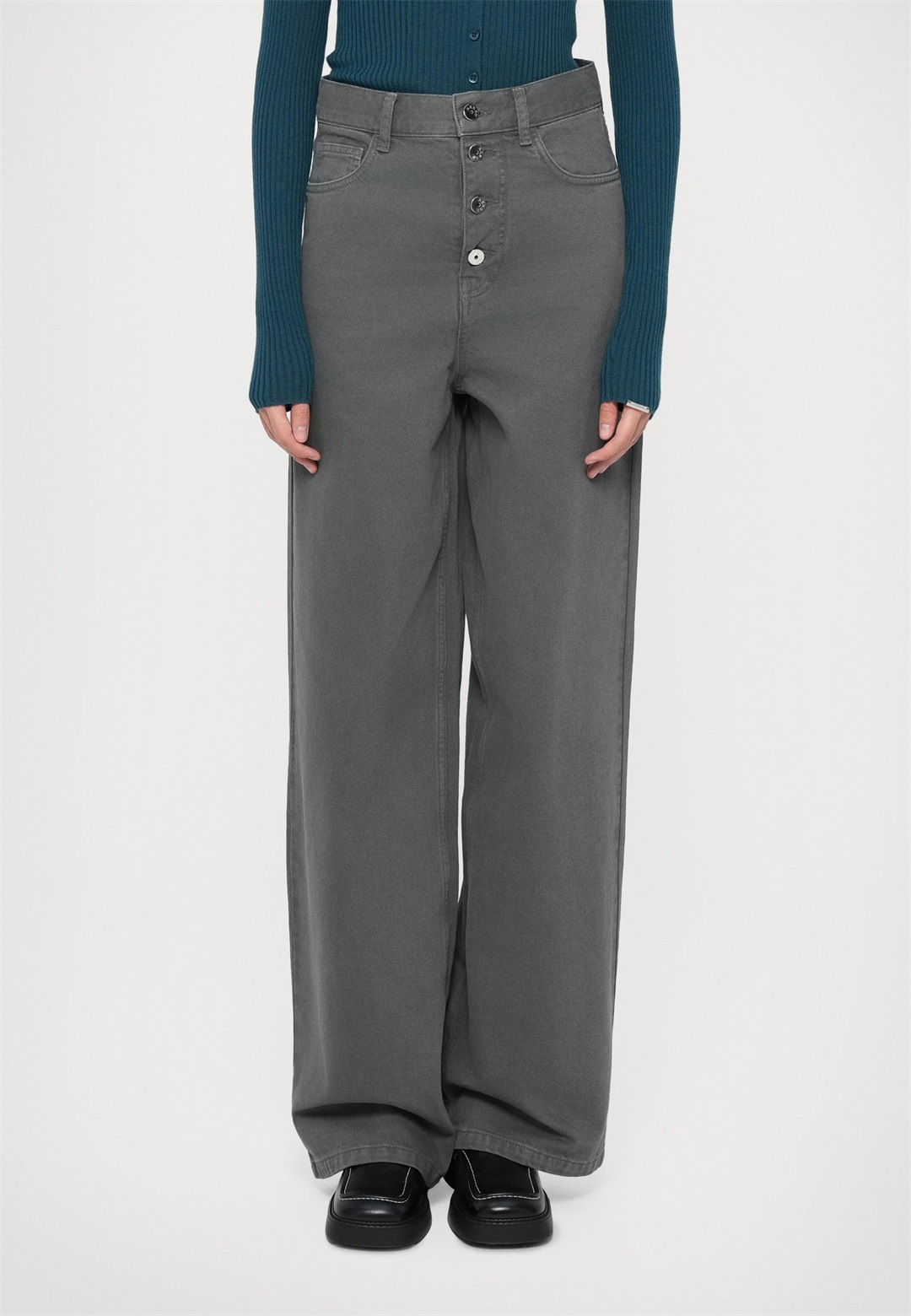 AERON STEWART PANTS - Wide Leg - stone/grey denim