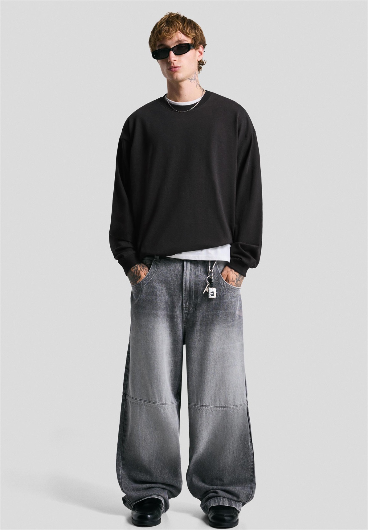 Bershka LONG SLEEVE BOXY FIT - Langarmshirt - black/schwarz