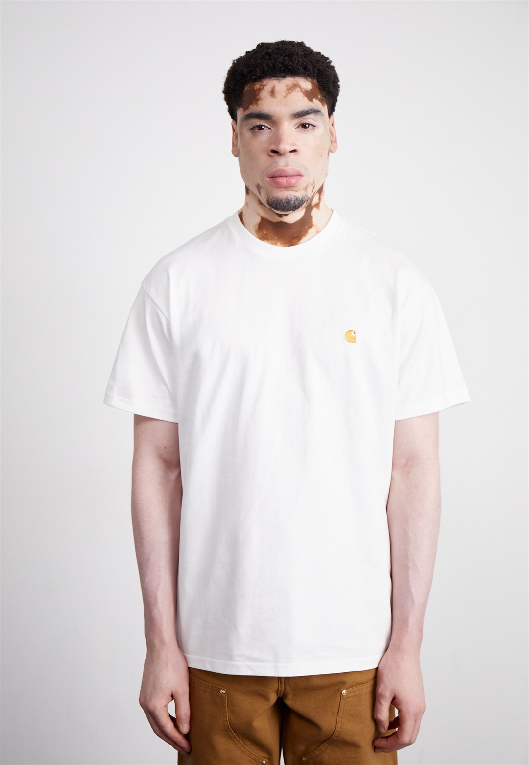 Carhartt WIP CHASE - T-Shirt basic - white/gold-coloured/weiß