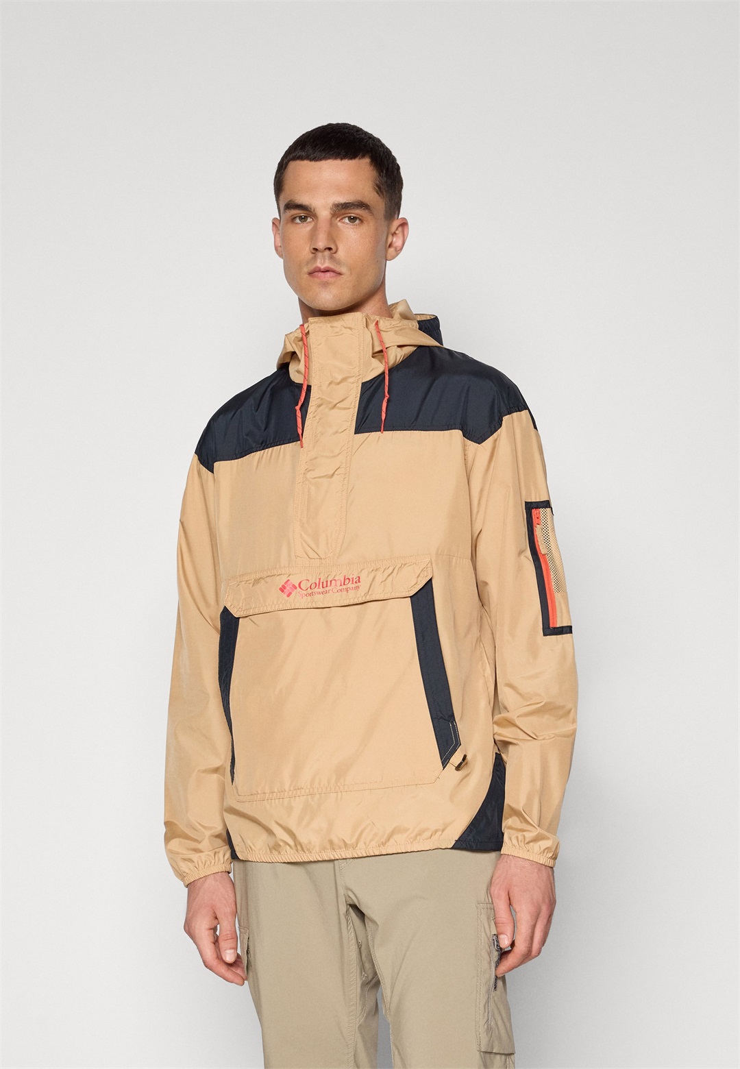 Columbia CHALLENGER™ - Windbreaker - canoe/black/beige