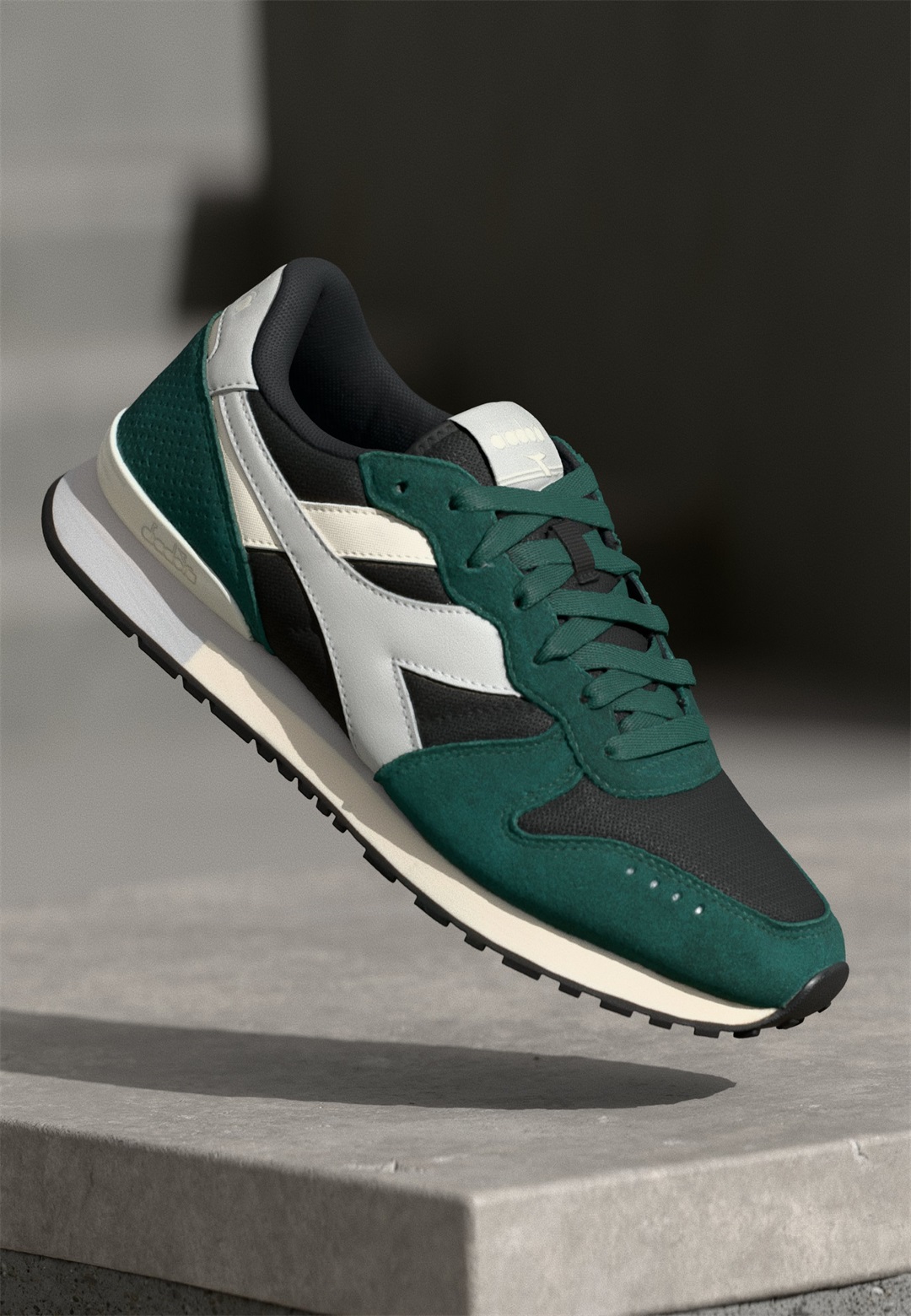 Diadora UNISEX - Sneaker low - black/rain forest/schwarz