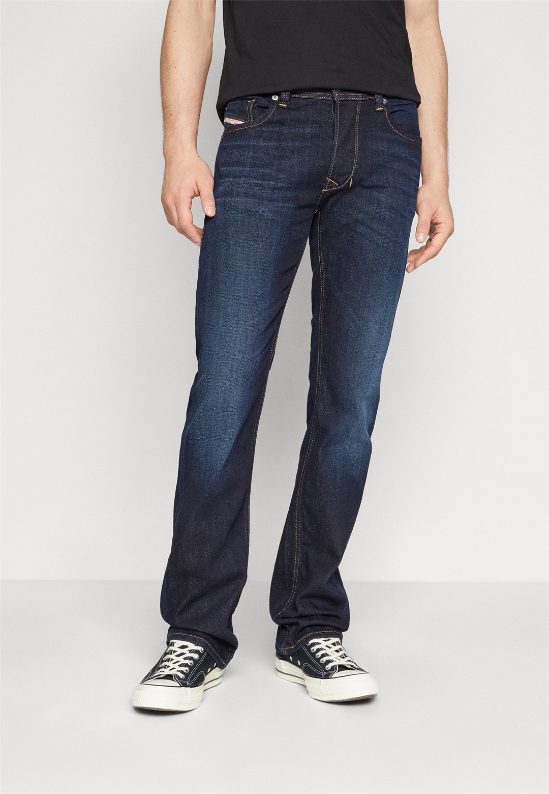 Diesel LARKEE - Jeans Straight Leg - 01/blue denim