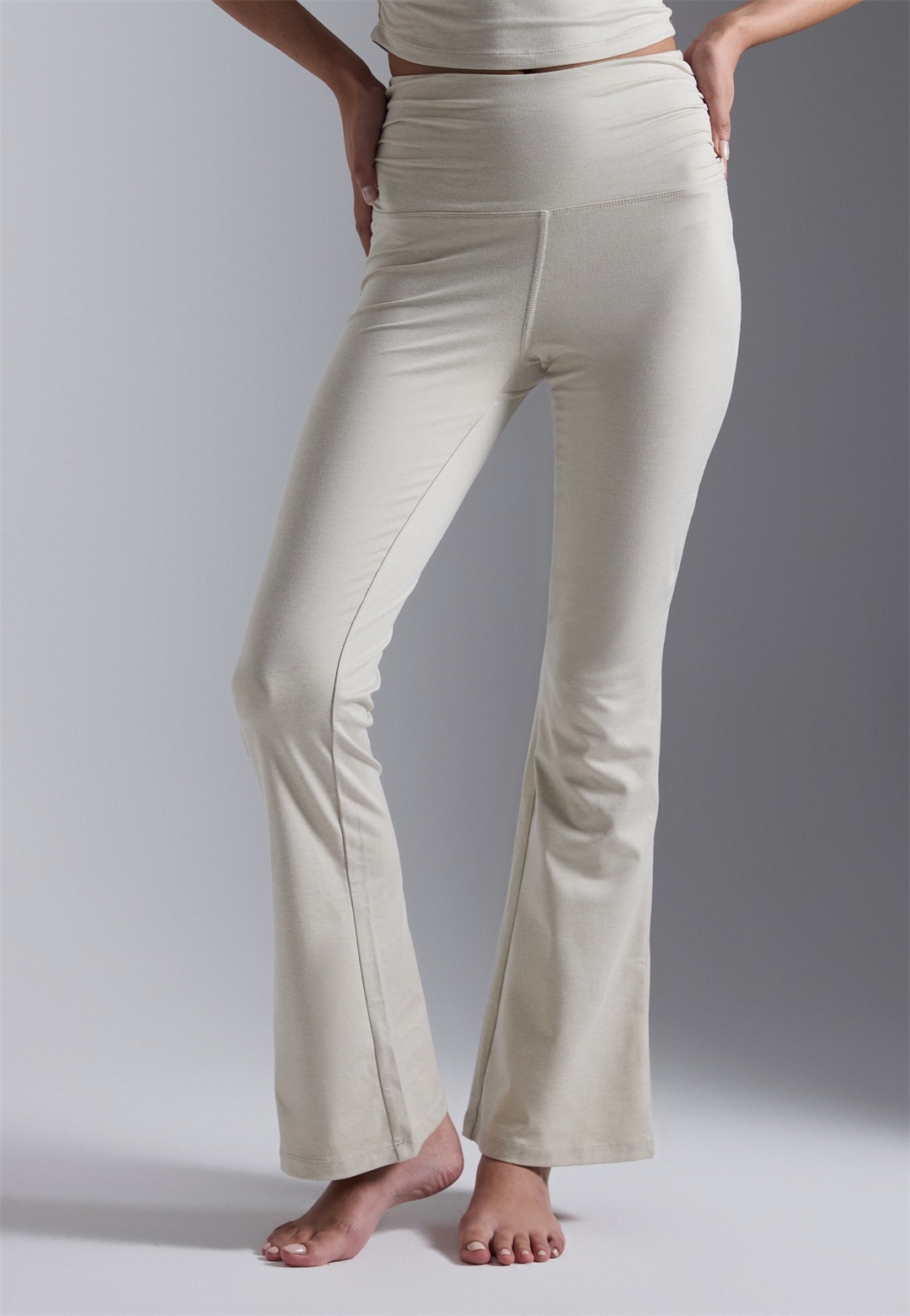 Even&Odd active FLARED HIGH RISE LEGGINGS WITH SIDE RUCHING - Tights - mottled beige/beige-meliert