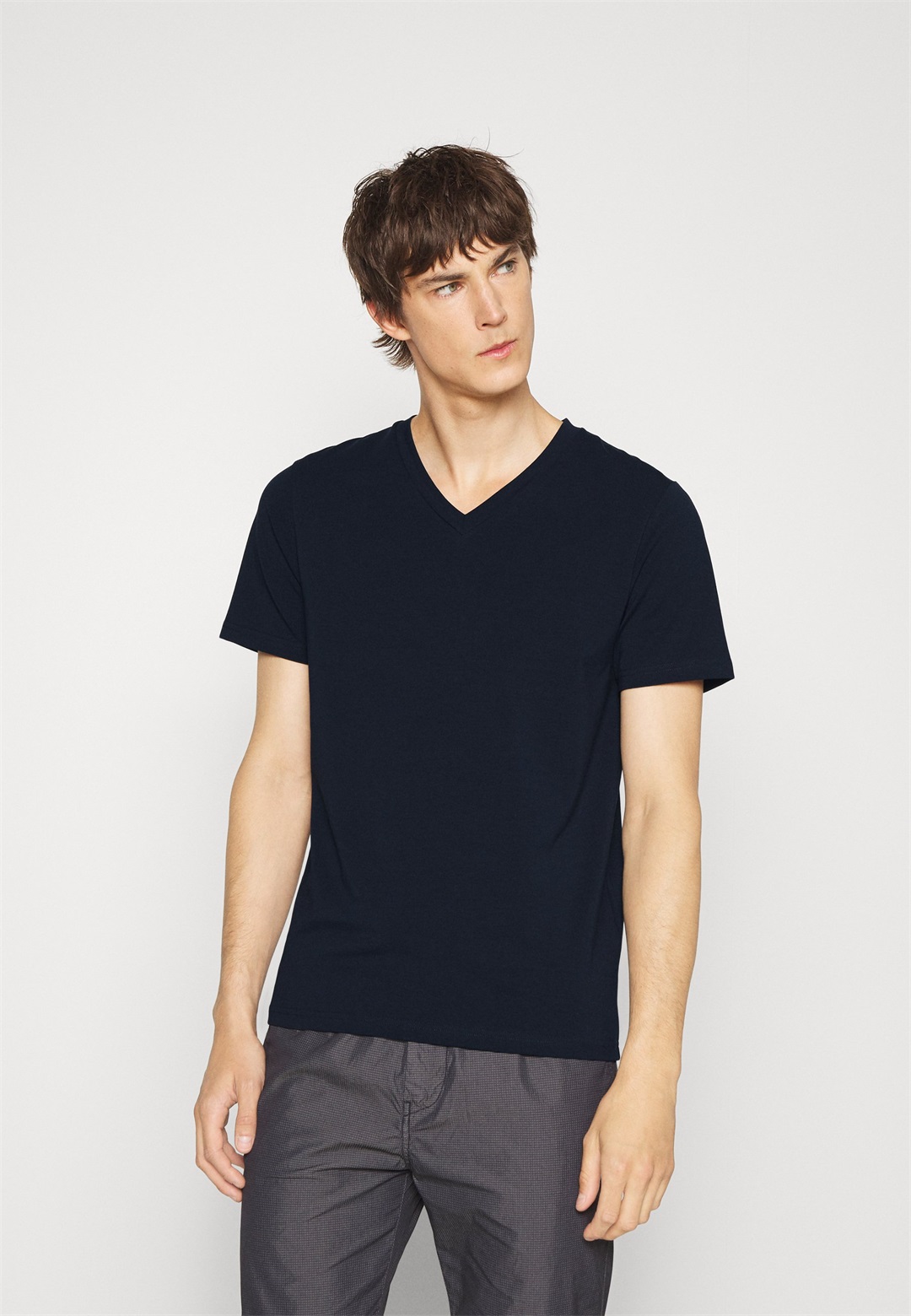 Filippa K V NECK TEE - T-Shirt basic - navy/dunkelblau
