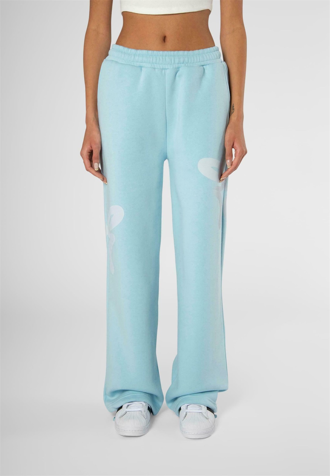 FELICIOUS Jogginghose - washed pastel blue/blau