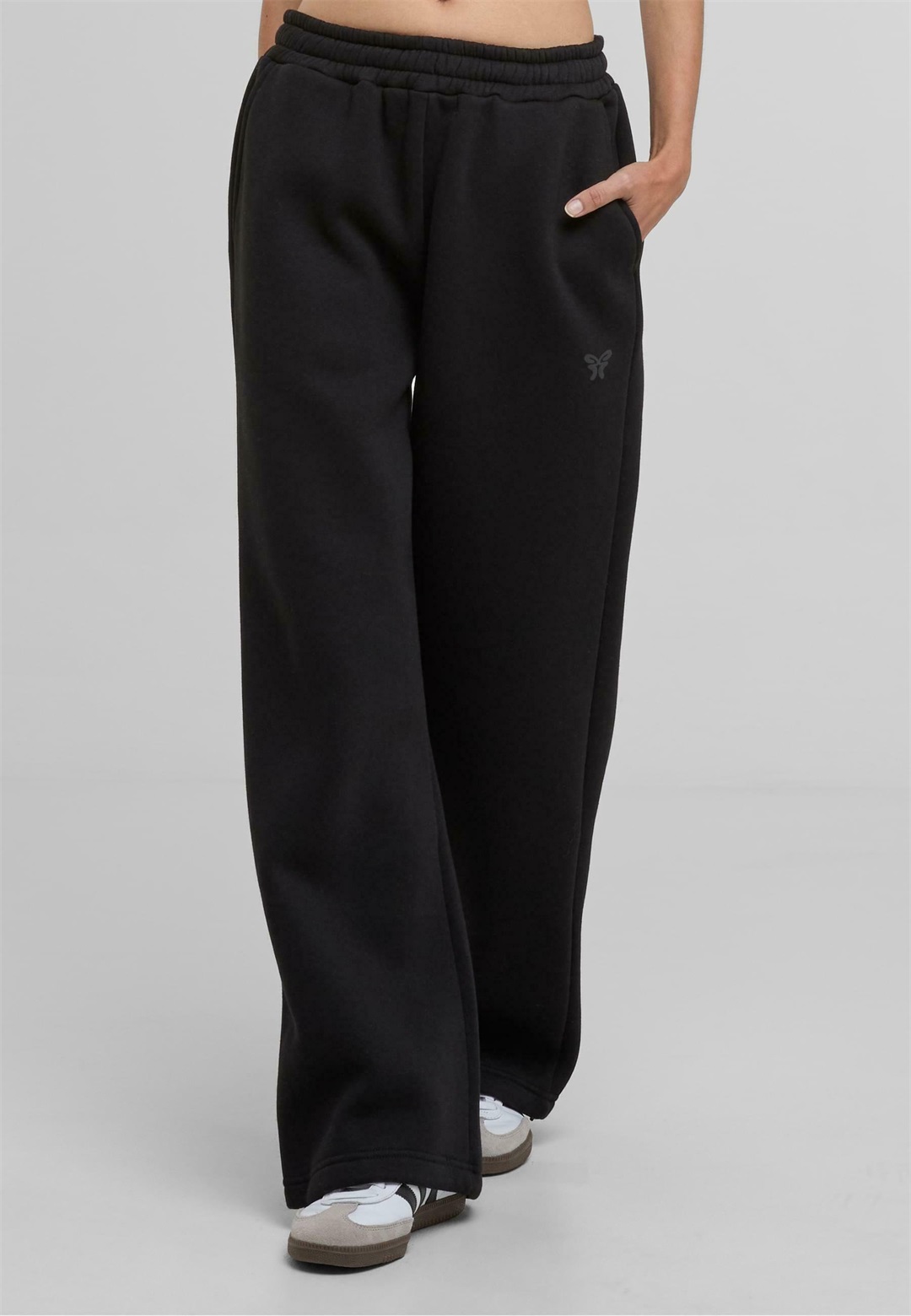 FELICIOUS Jogginghose - black/schwarz