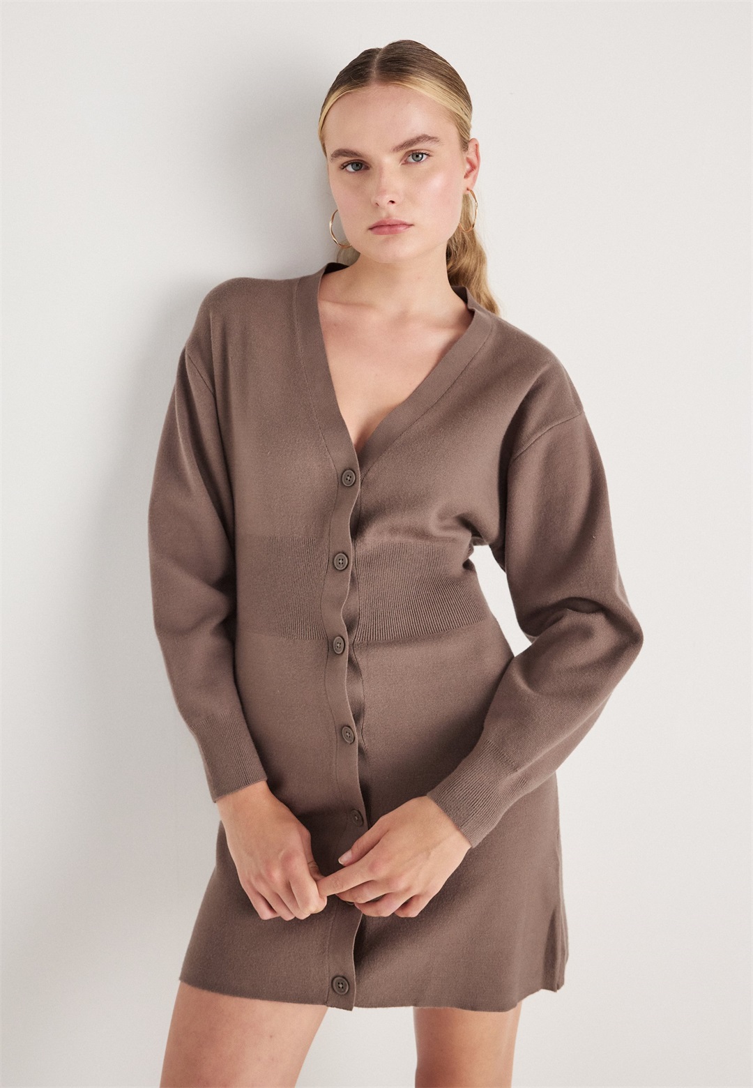 Gina Tricot BUTTON DOWN DRESS - Strickkleid - brown/braun