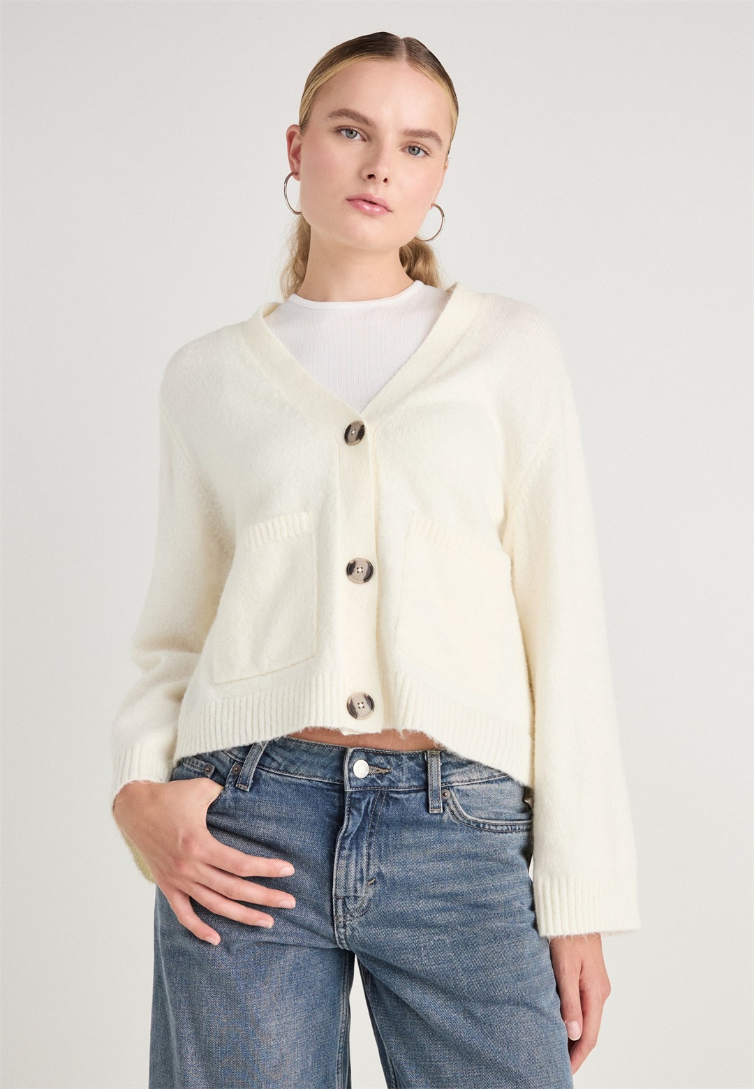 Gina Tricot POCKET CARDIGAN - Strickjacke - gardenia/offwhite