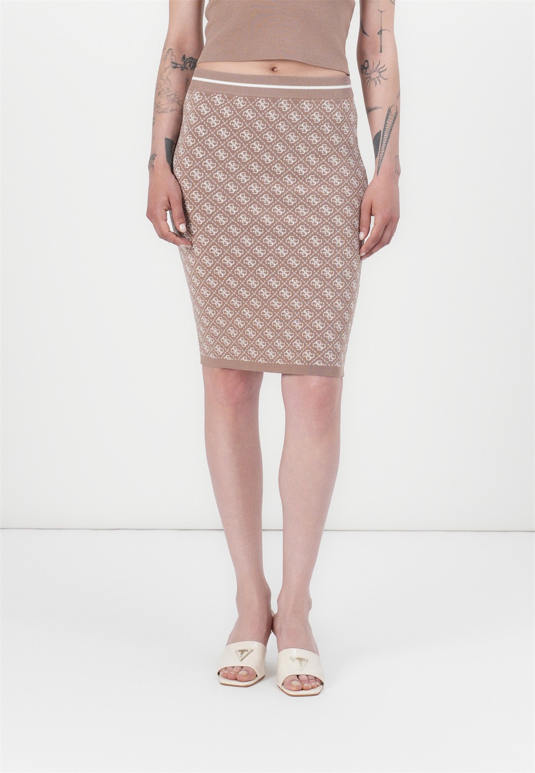 Guess LISE SKIRT - Bleistiftrock - wet sand/cream/beige