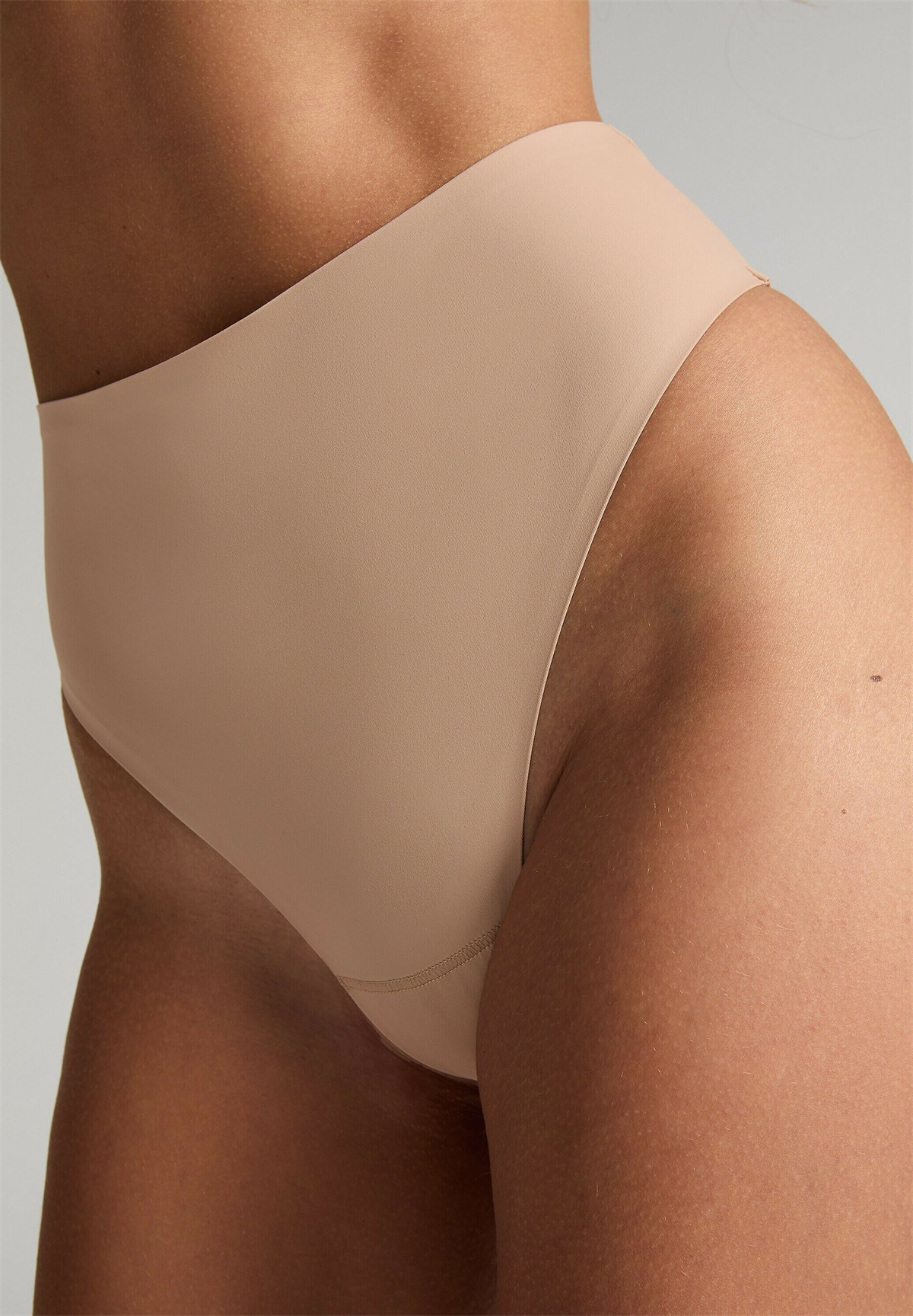 Hunkemöller SMOOTH - String - beige/tan Hunkemöller SMOOTH - String - beige/tan