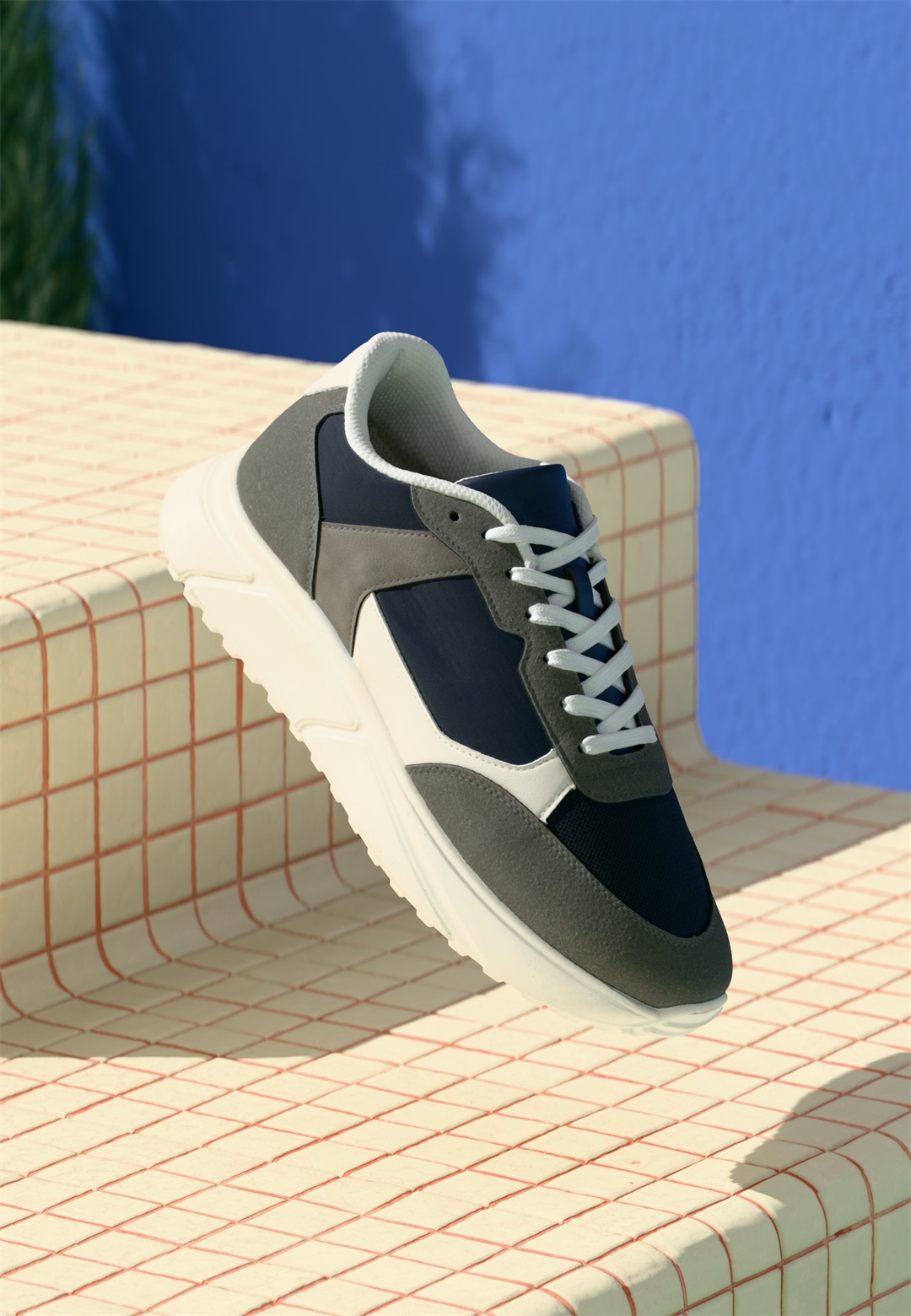 Jack & Jones JFWASPIRE RUNNER - Sneaker low - castlerock/navy/dunkelblau