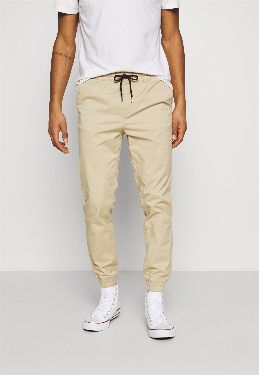 Jack & Jones JJIGORDON JJLANE VEGA - Stoffhose - white pepper/weiß