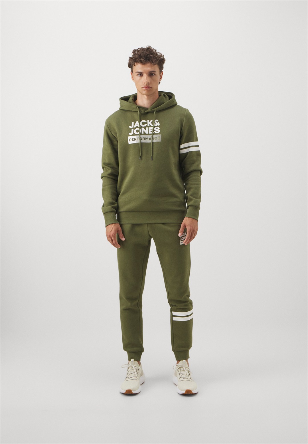 Jack & Jones Performance JCOBING SUIT - Trainingsanzug - cypress/grün