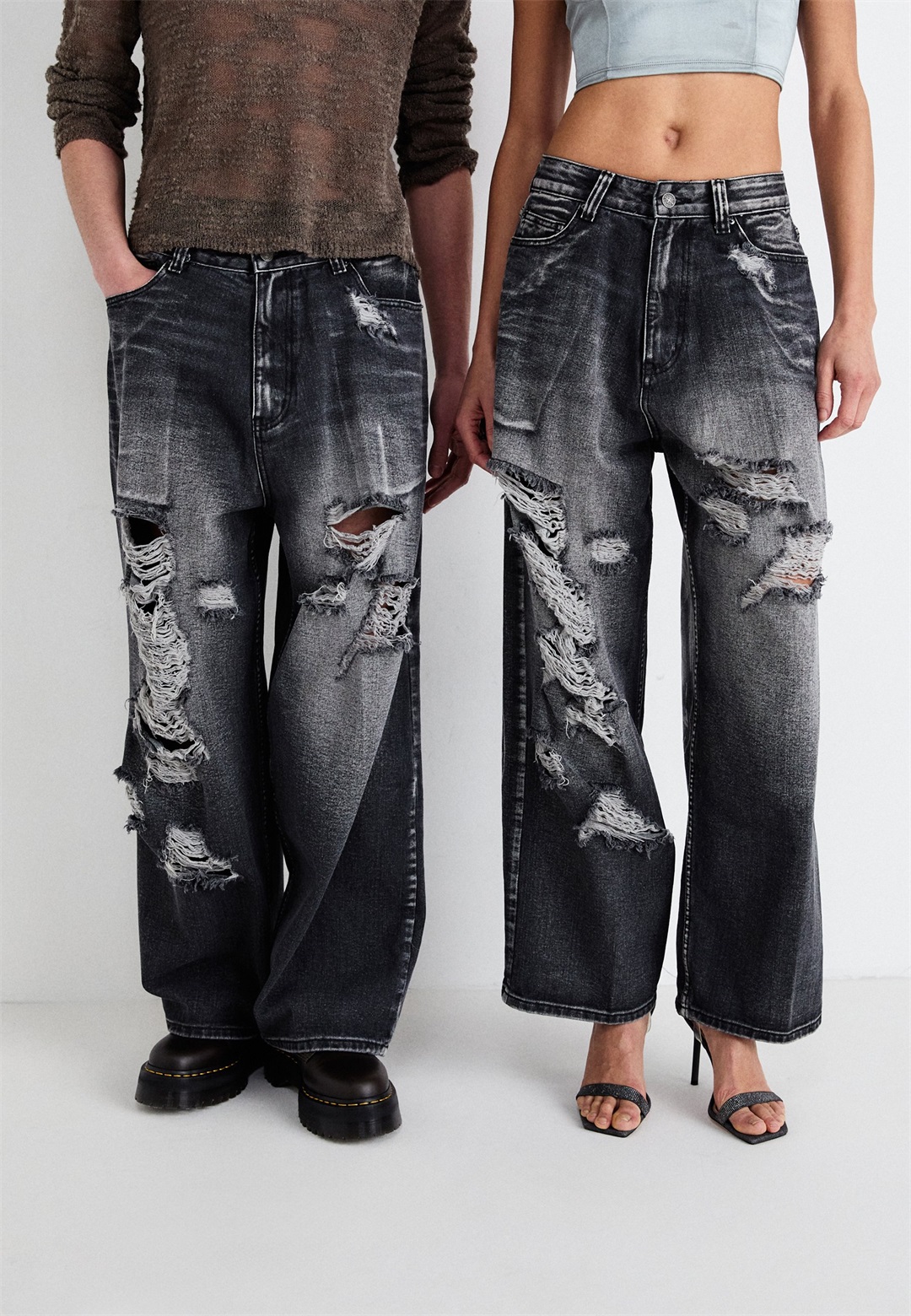 Jaded London GOTHIC DISCHARGE COLOSSUS UNISEX - Baggy Jeans - washed black/schwarz