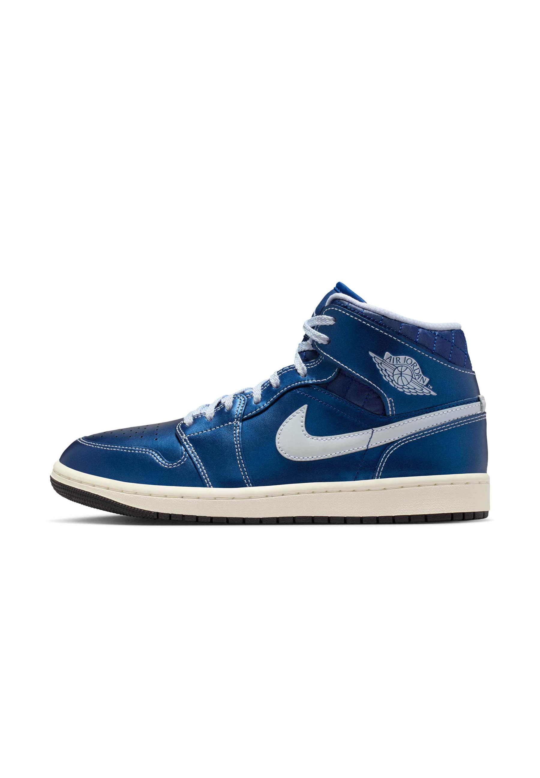 Jordan Sneaker high - black/ghost-coconut milk-hot lava/blau