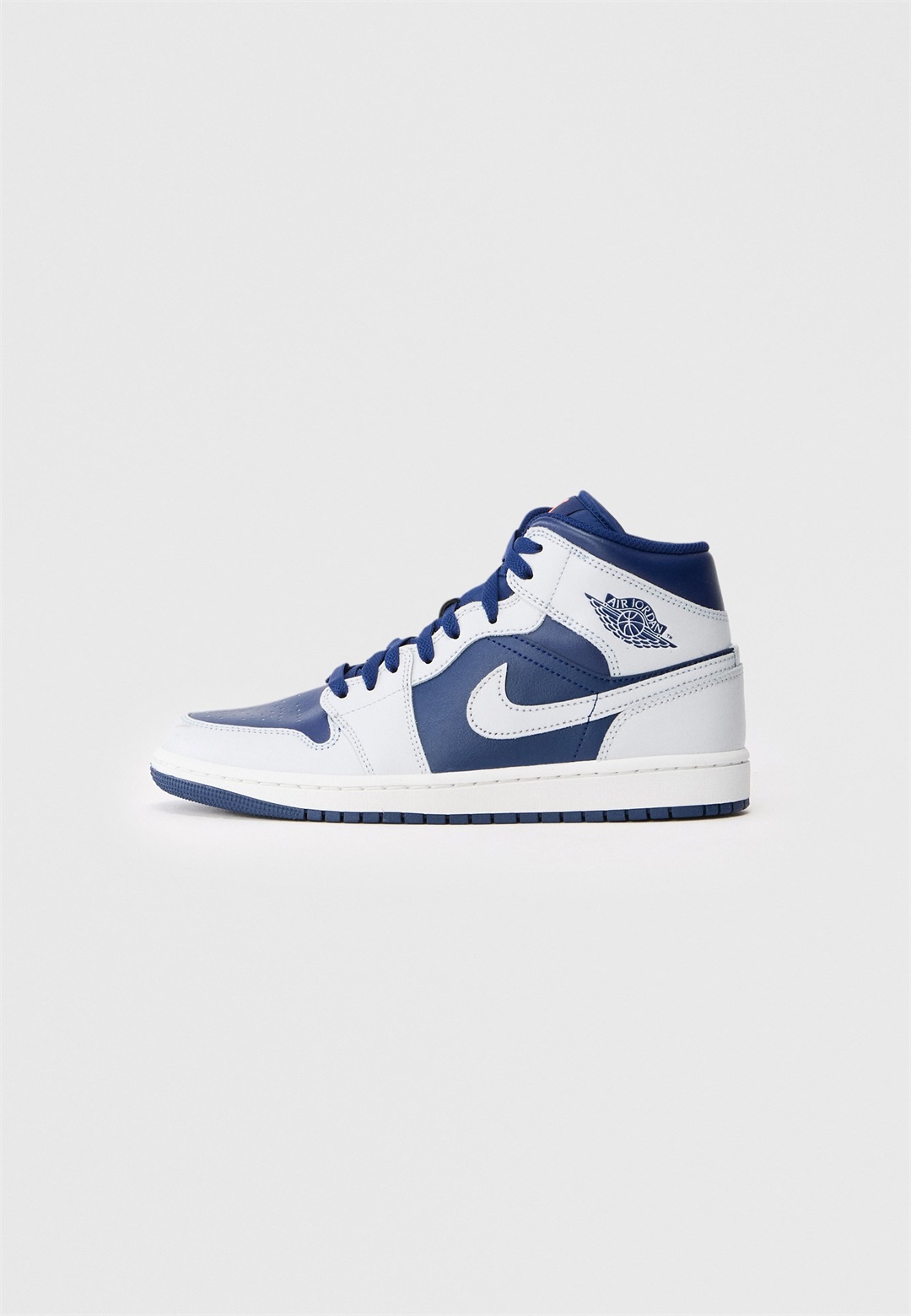 Jordan AIR JORDAN 1 MID - Sneaker high - blue void/pure platinum-coloured/summit white/hot lava/photo blue/dunkelblau