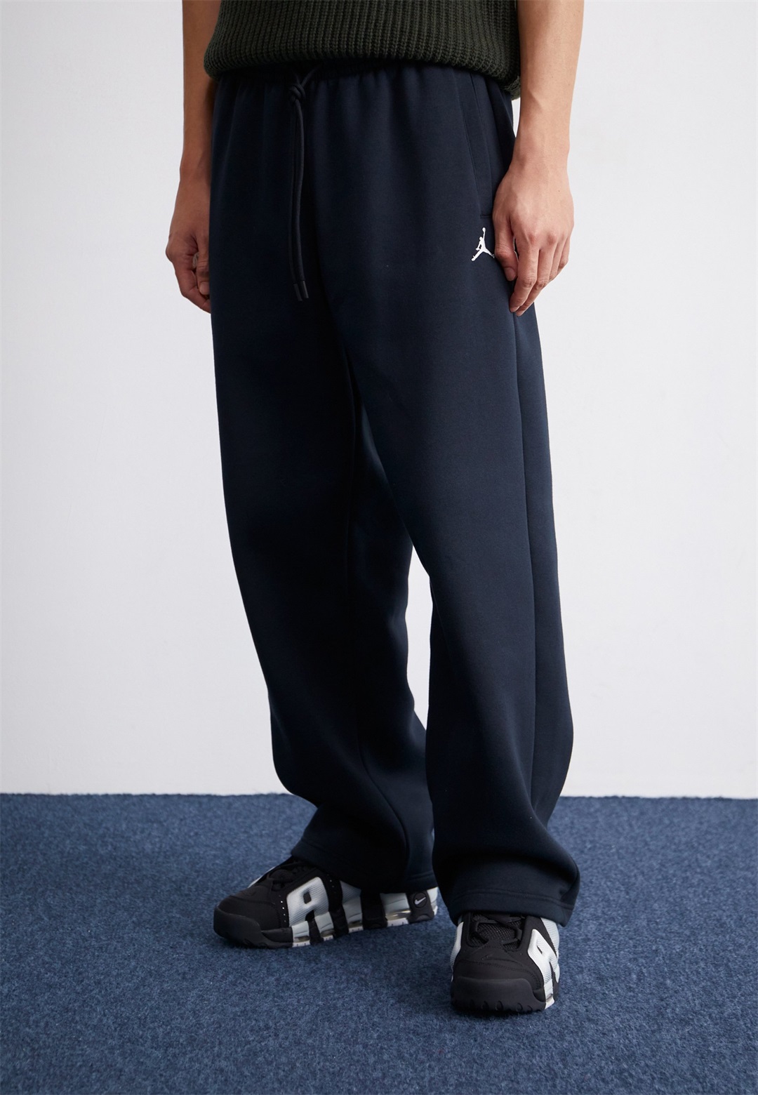 Jordan PANT - Jogginghose - black/sail/schwarz