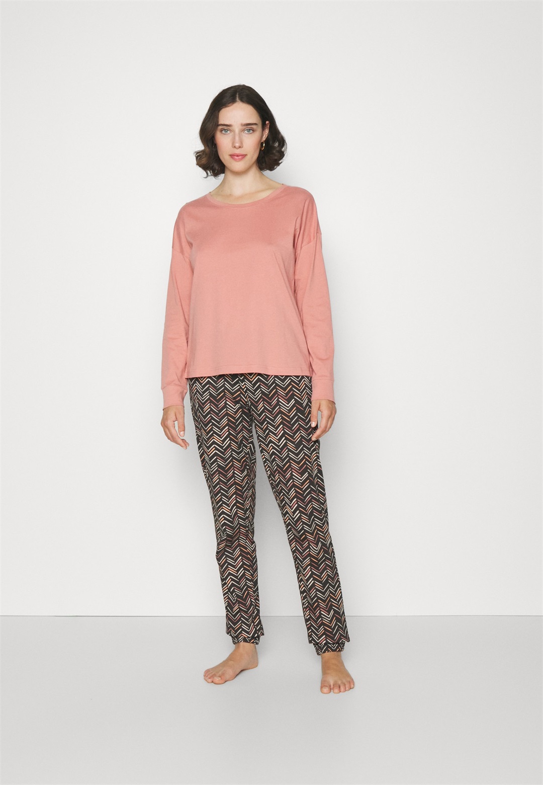LASCANA GRAPHIC SET - Pyjama - burnt apricot/apricot
