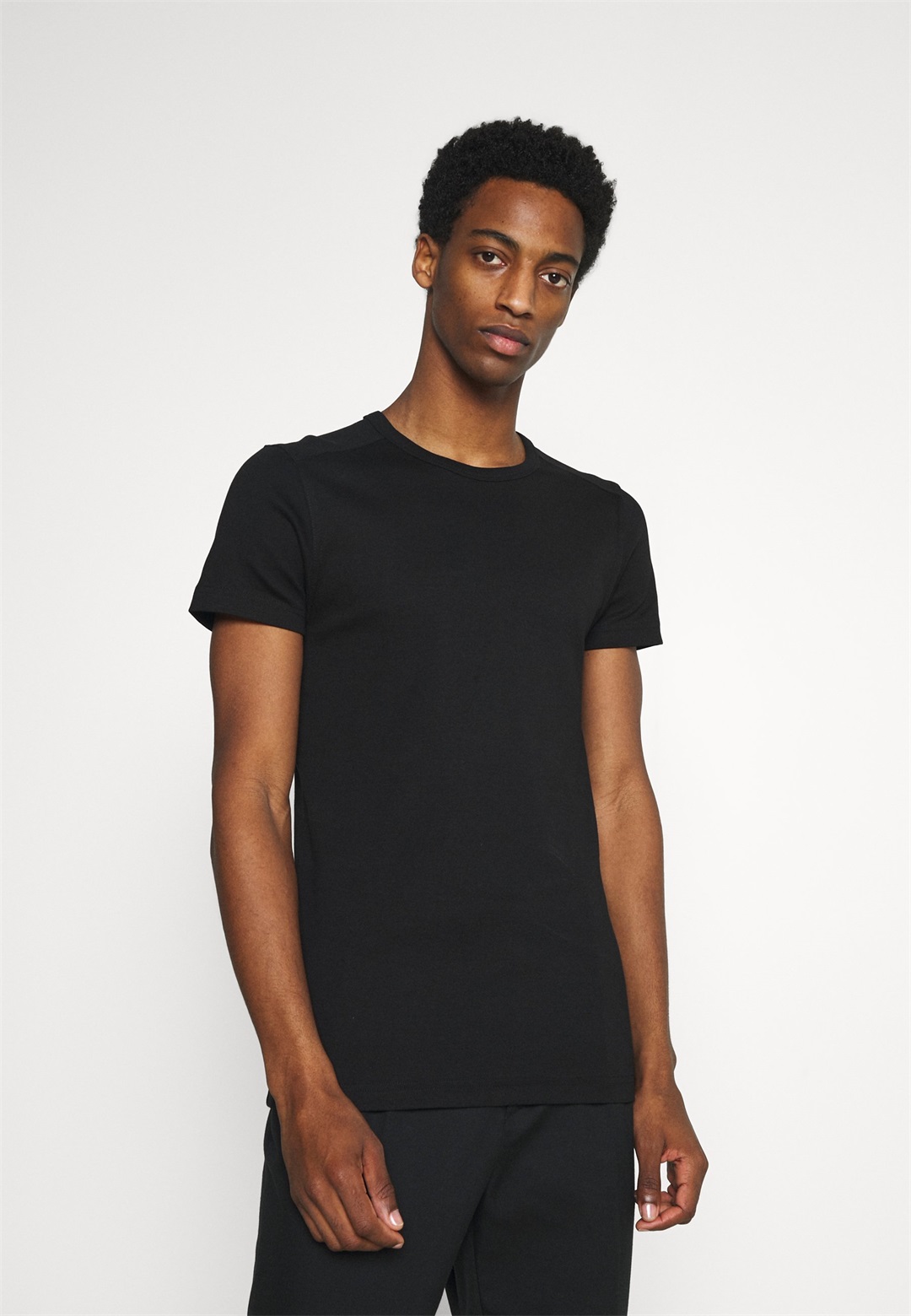 Lindbergh T-Shirt basic - black/schwarz