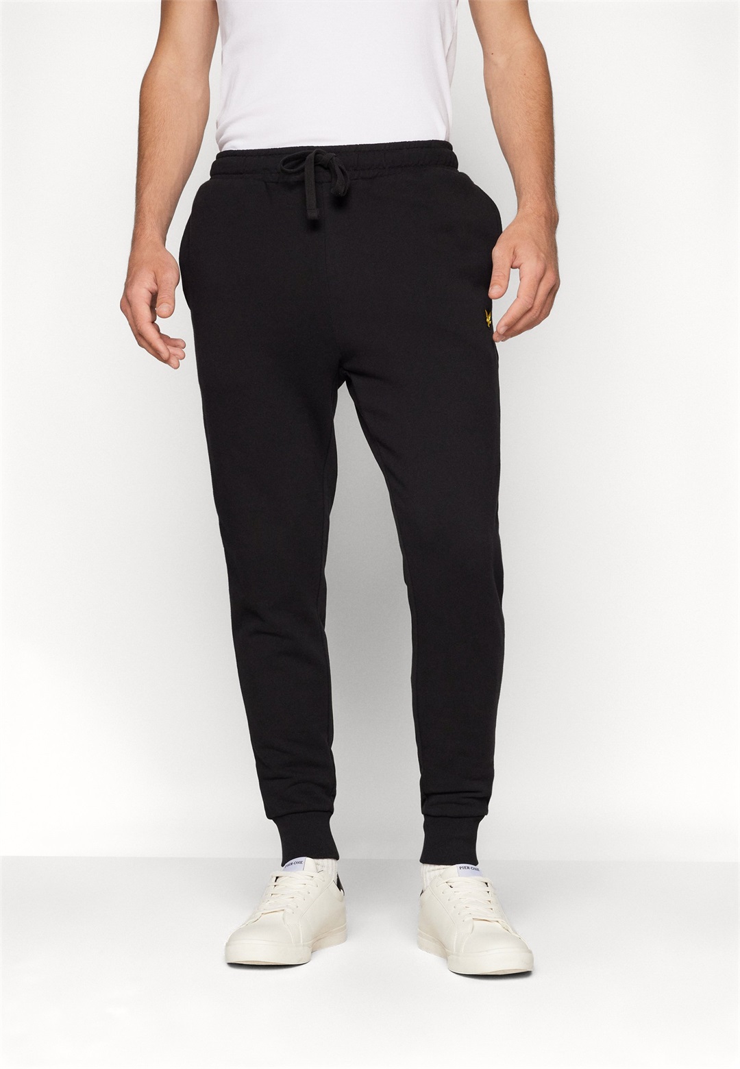 Lyle & Scott SKINNY - Jogginghose - nero/schwarz