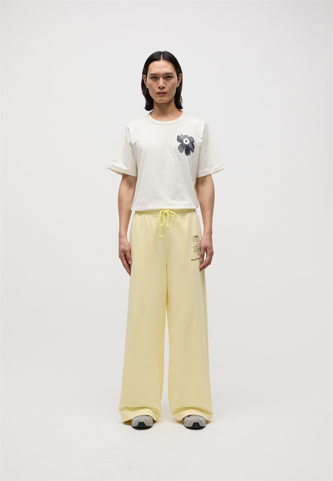 Marimekko PUUSKA VIHKIRUUSU PLACEMENT JOGGERS UNISEX - Jogginghose - light yellow/dark brown/hellgelb