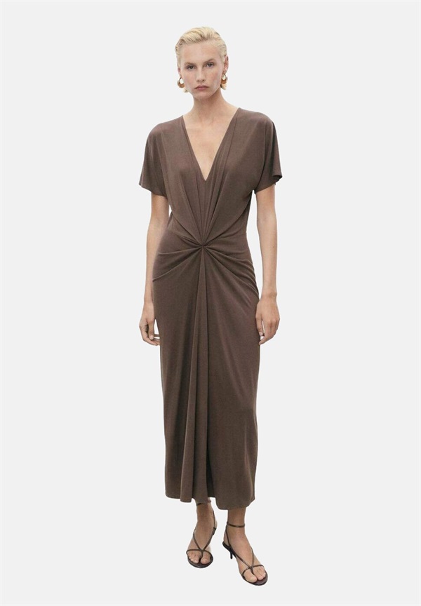 Mango V-NECK - Jerseykleid - brown/braun