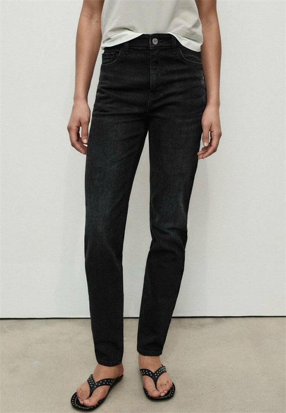 Mango COMFORT HIGH-RISE - Mom Jeans - black denim