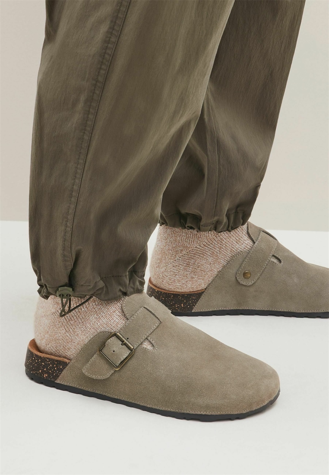 Next EDIT - REGULAR FIT - Clogs - stone/braun