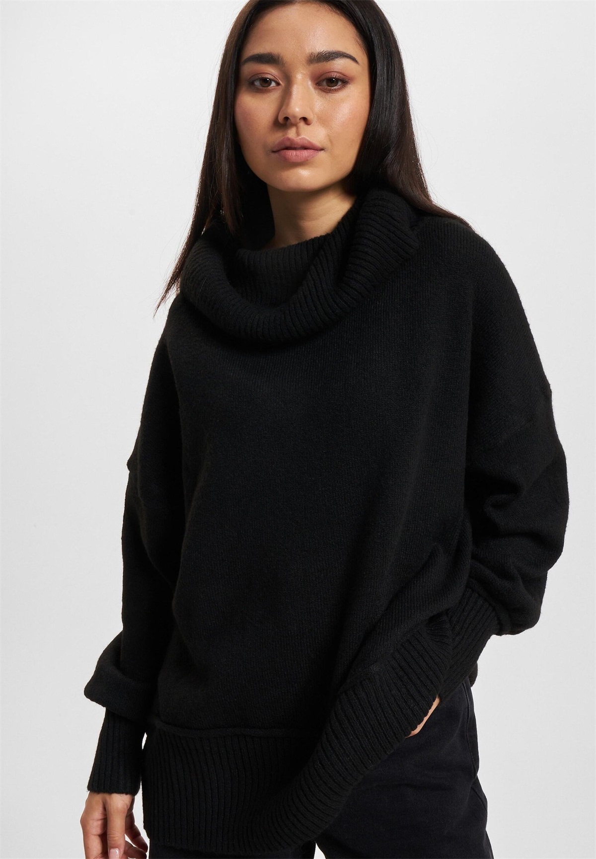ONLY ONLHAZEL COWLNECK - Strickpullover - black/schwarz