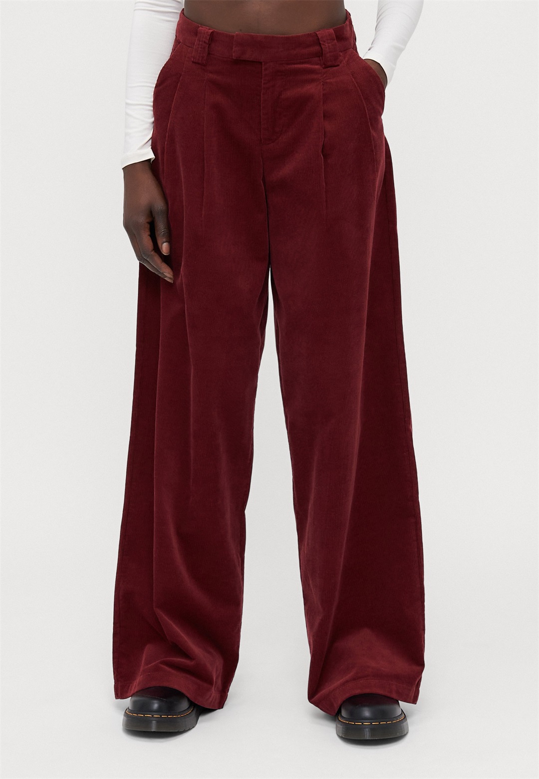 ONLY Tall ONLSVEA NESSA CORD WIDE - Stoffhose - cabernet/dunkelrot