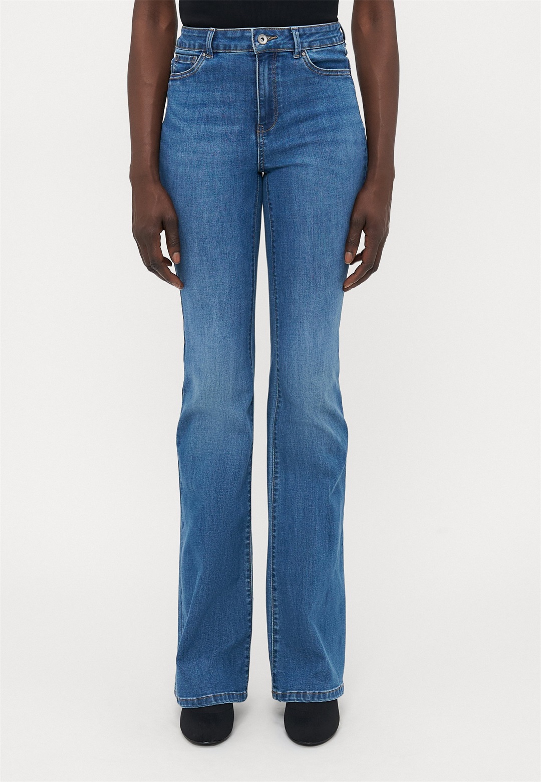 ONLY Tall ONLROSE RETRO - Flared Jeans - medium blue denim/blue denim ONLY Tall ONLROSE RETRO - Flared Jeans - medium blue denim/blue denim