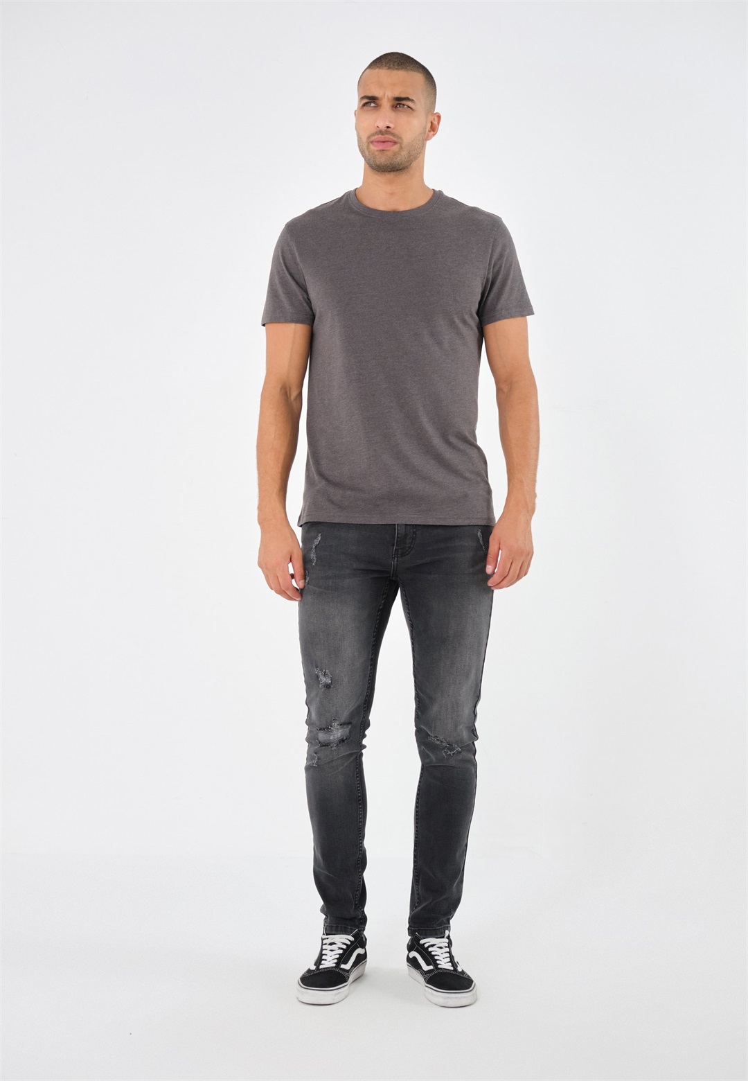 Pier One 3 PACK - T-Shirt basic - black/grey/green/schwarz