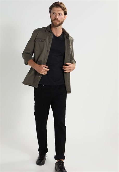 Pier One 2 PACK - T-Shirt basic - black/schwarz