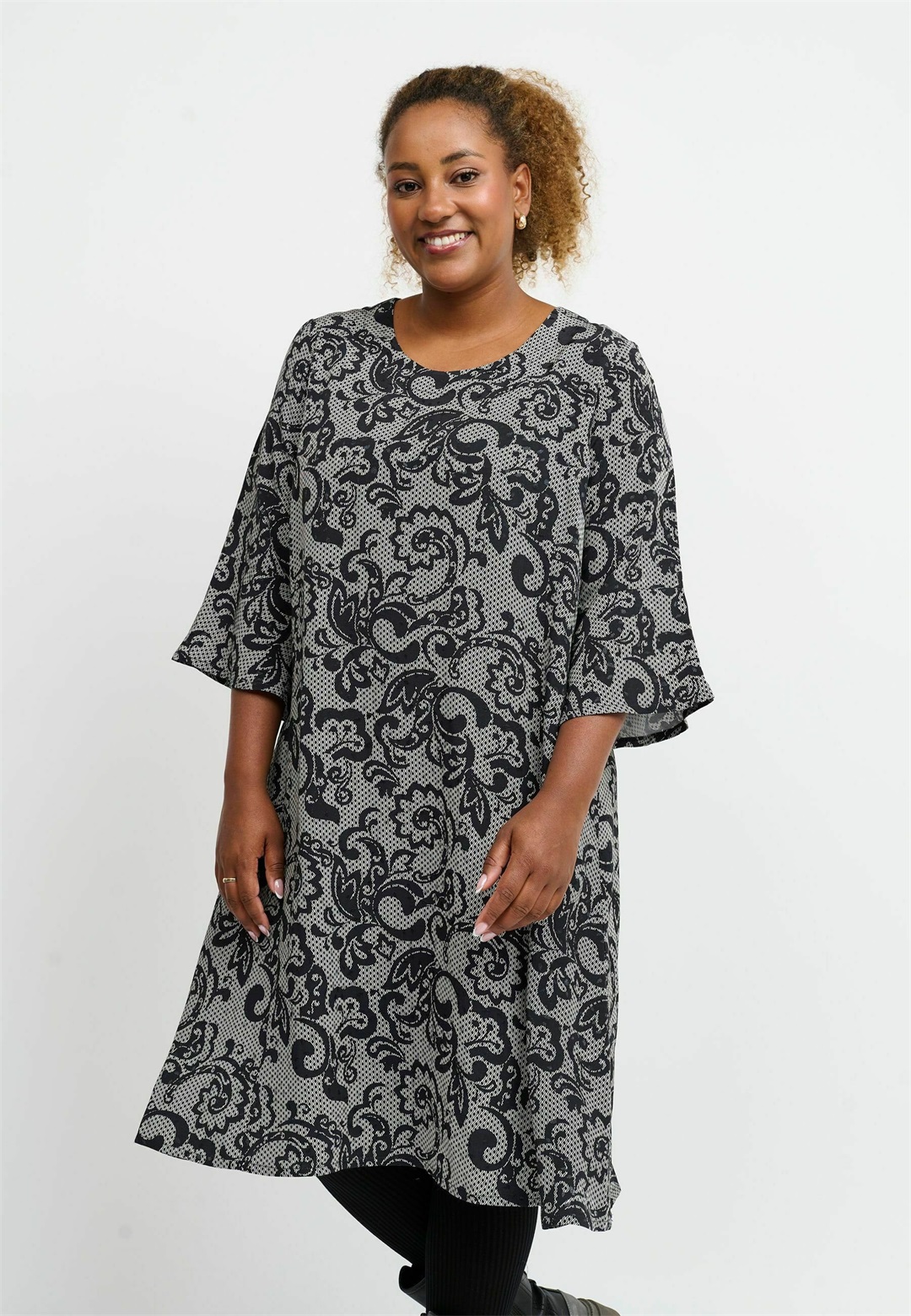 Pont Neuf HARRIET - Freizeitkleid - black/schwarz