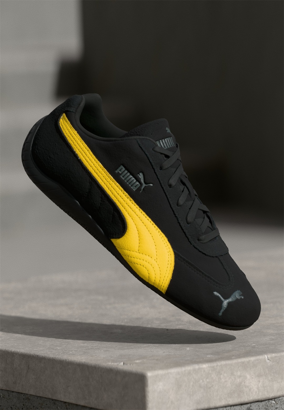 Puma SPEEDCAT UNISEX - Sneaker low - black/pele yellow/schwarz