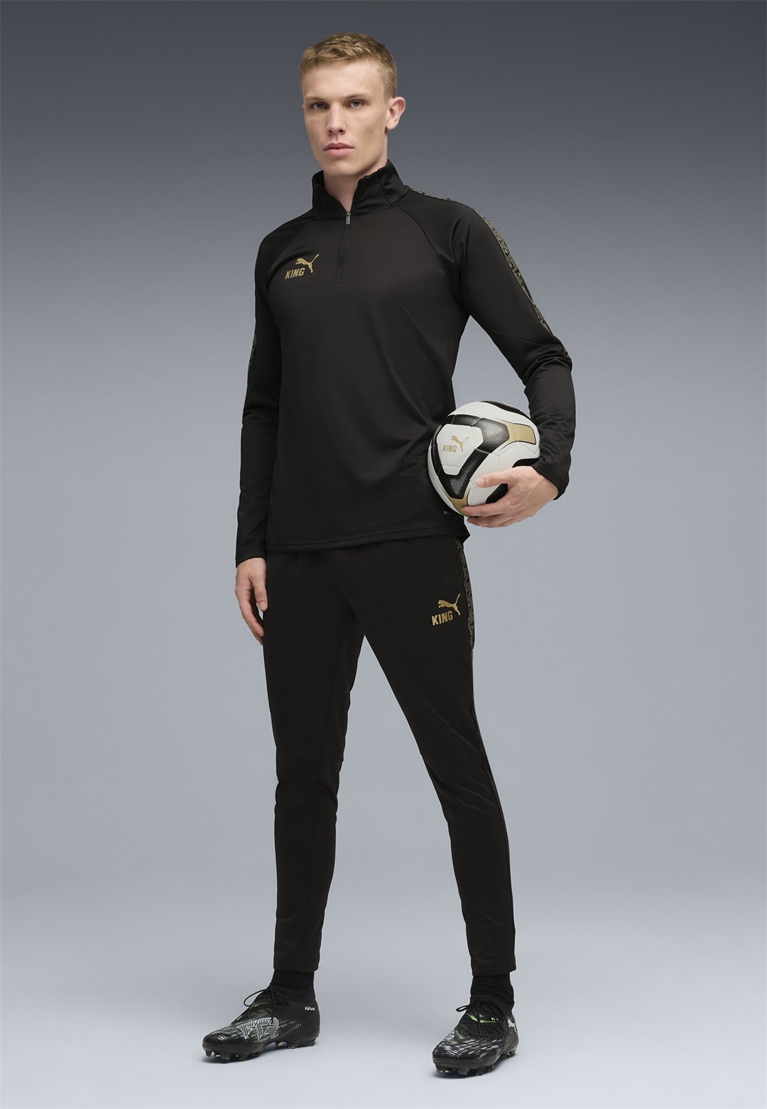 Puma KING TOUCH 1/4 ZIP - Sport T-Shirt - black- gold/schwarz