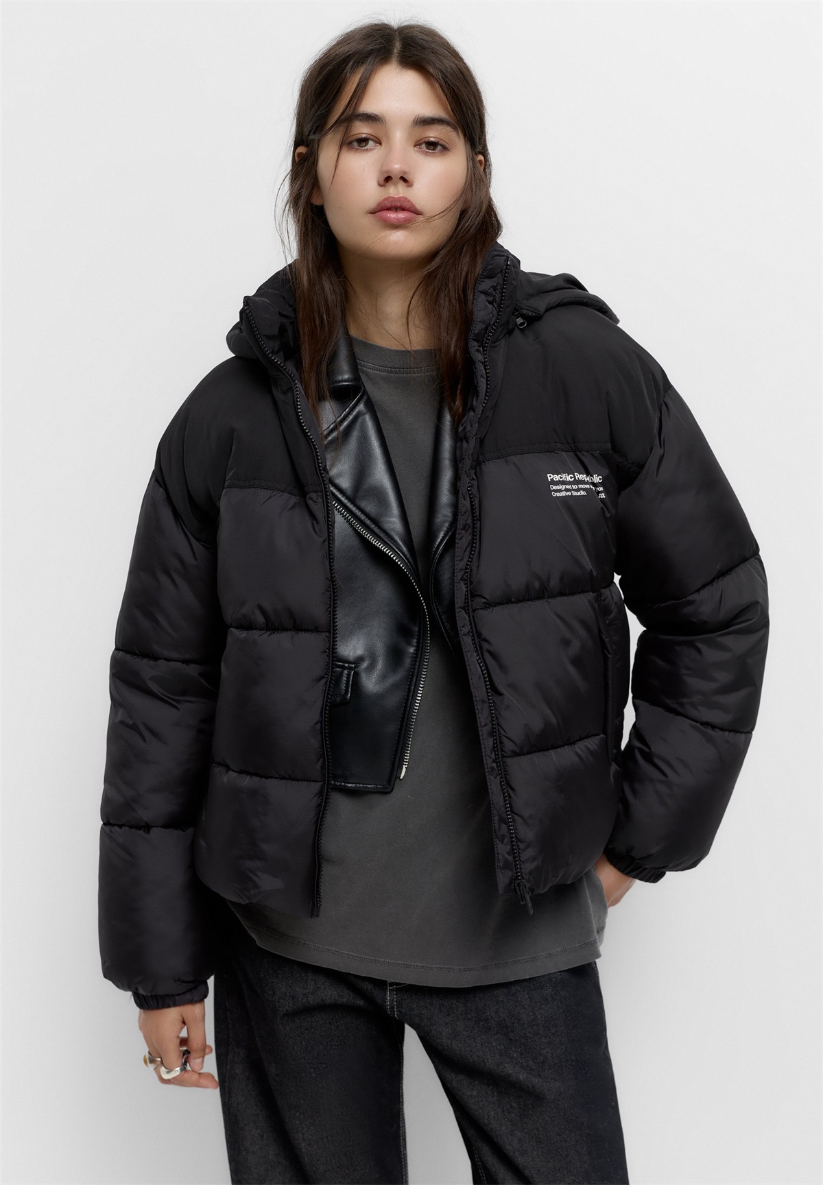 PULL&BEAR LOGO-PUFFER - Winterjacke - black/schwarz
