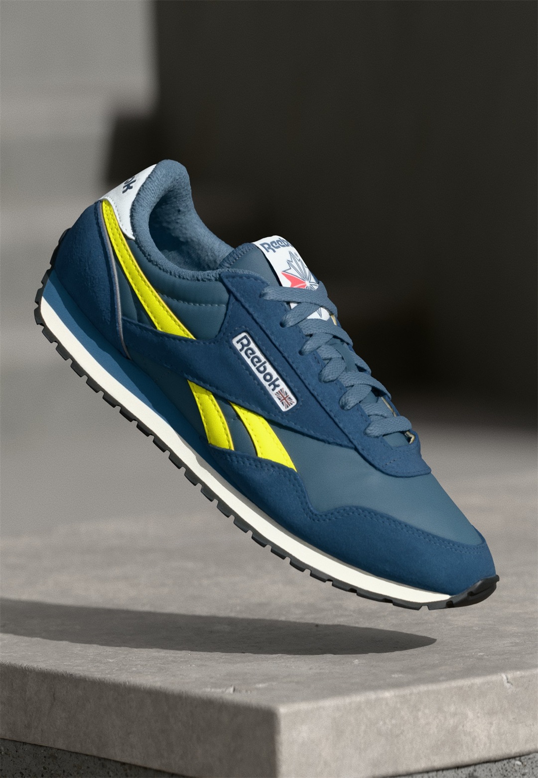 Reebok Classic CLASSIC AZ UNISEX - Sneaker low - shadow/batik blue/solar acid yellow/dunkelblau