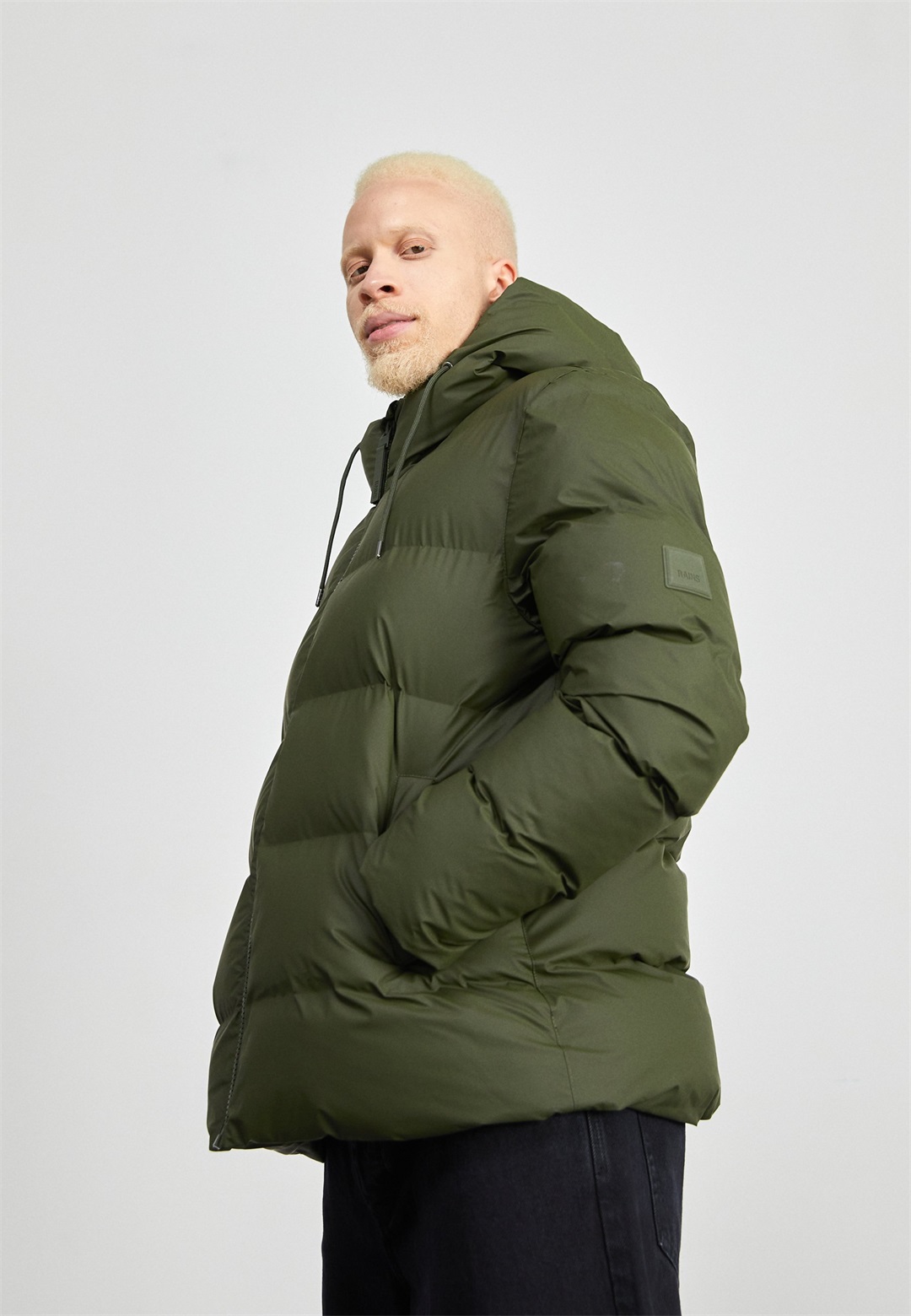 Rains ALTA PUFFER JACKET UNISEX - Winterjacke - green/grün