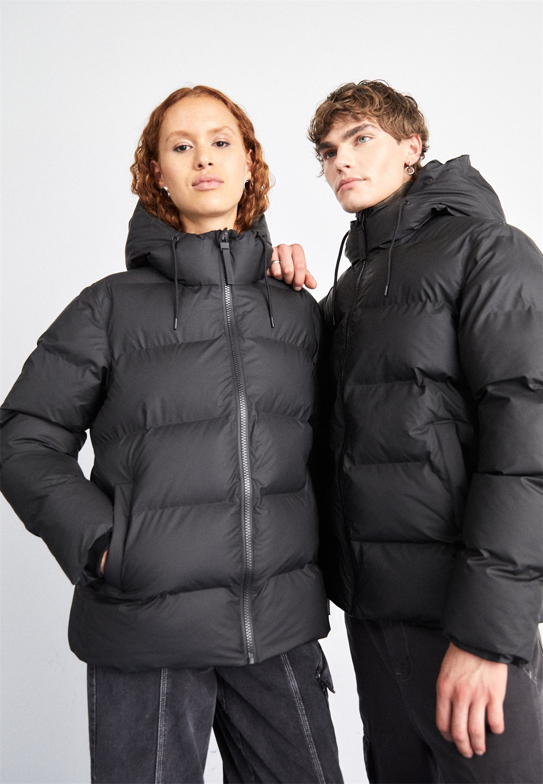 Rains ALTA PUFFER JACKET UNISEX - Winterjacke - black/schwarz