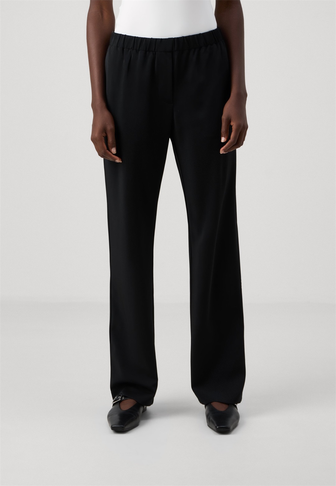 Samsøe Samsøe HOYS STRAIGHT PANTS - Stoffhose - black/schwarz