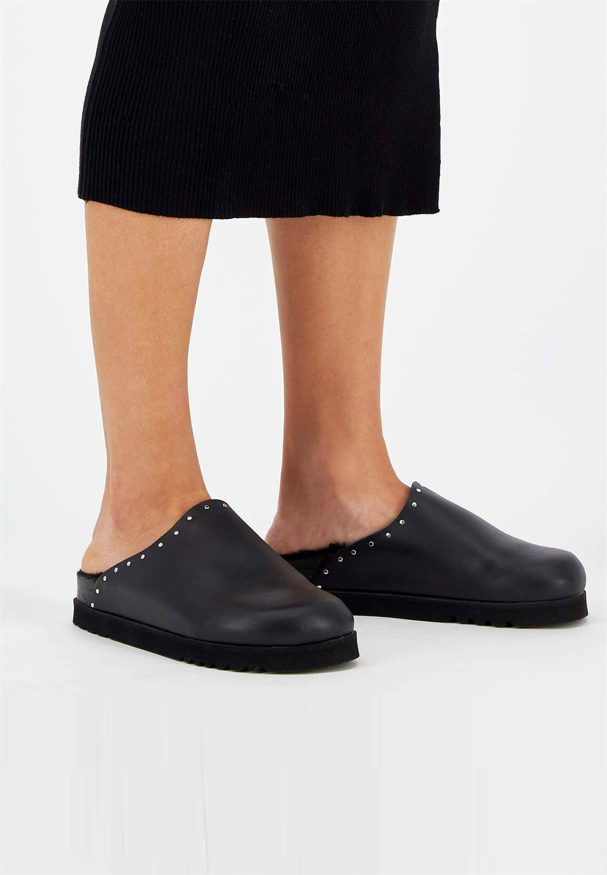 Scholl FAE STUDS - Clogs - black/schwarz