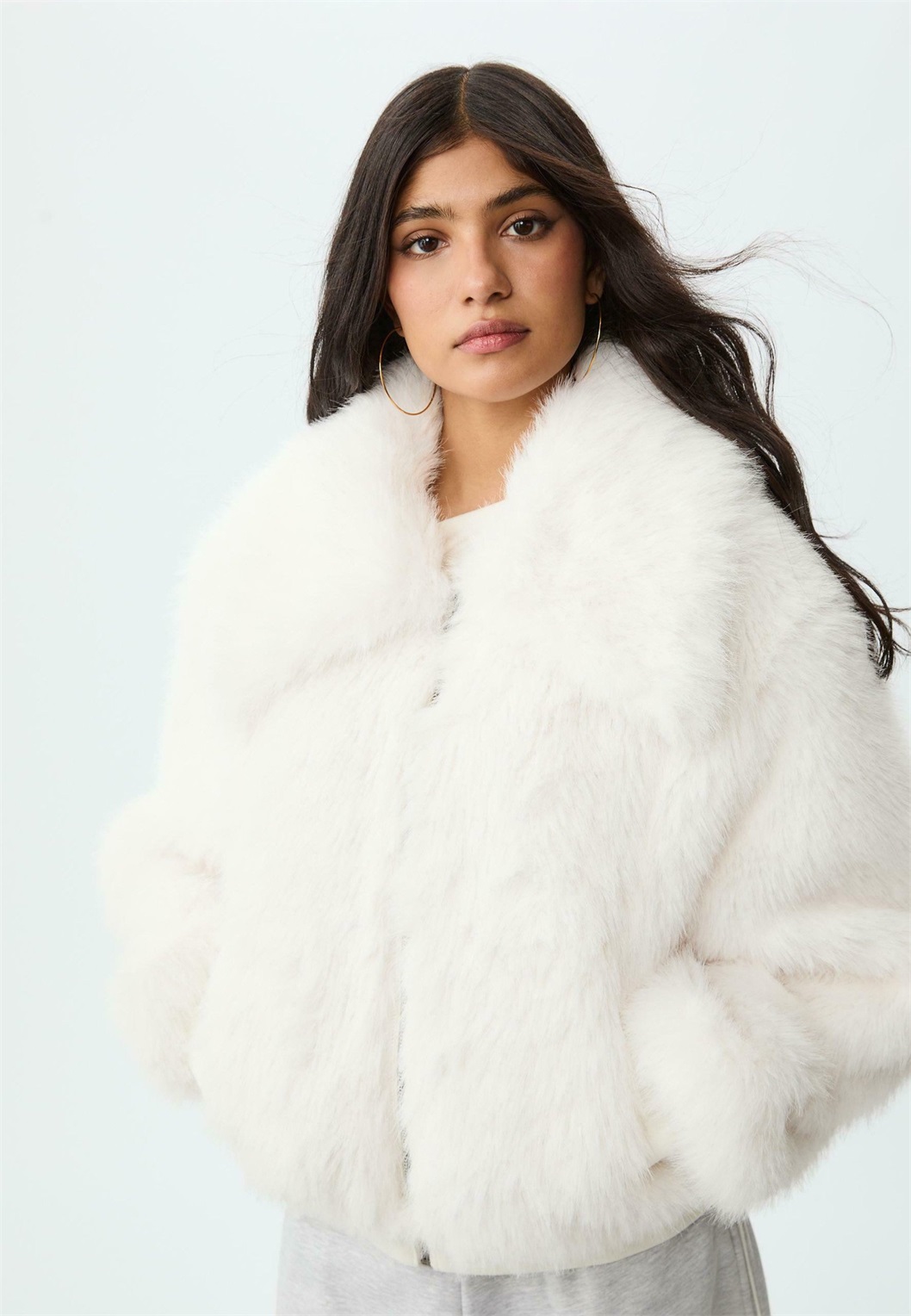 Stradivarius Winterjacke - beige