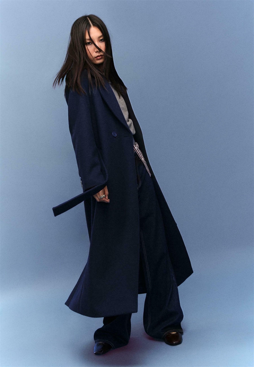 Stradivarius LONG WITH BELT - Trenchcoat - mottled dark blue/dunkelblau meliert