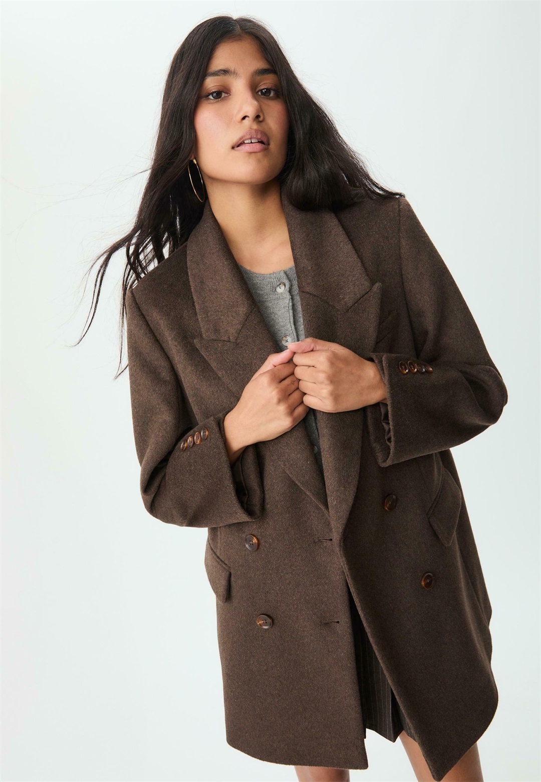 Stradivarius DOUBLE-BREASTED - Kurzmantel - dark brown/dunkelbraun