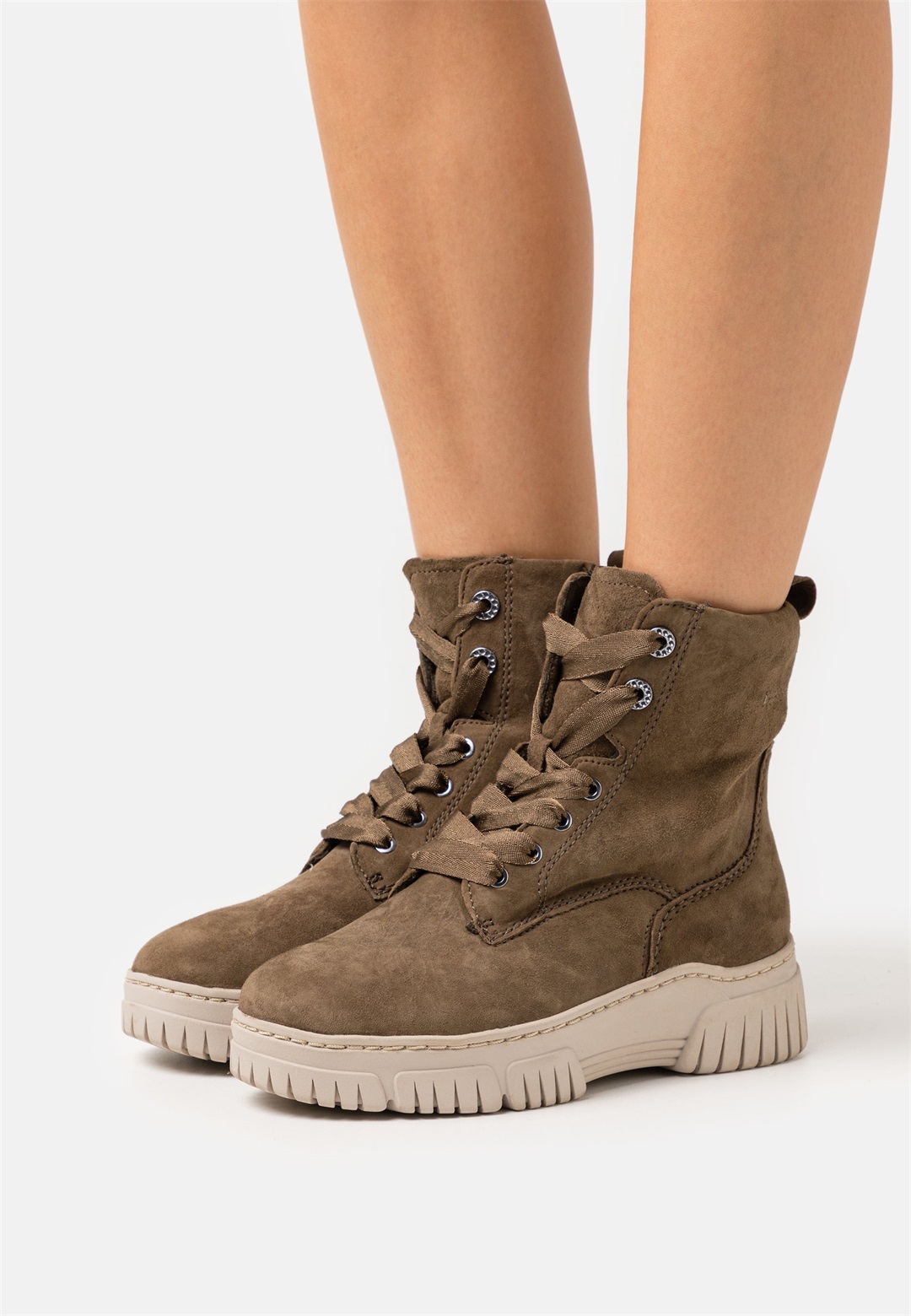 Tamaris Pure Relax Plateaustiefelette - olive/khaki