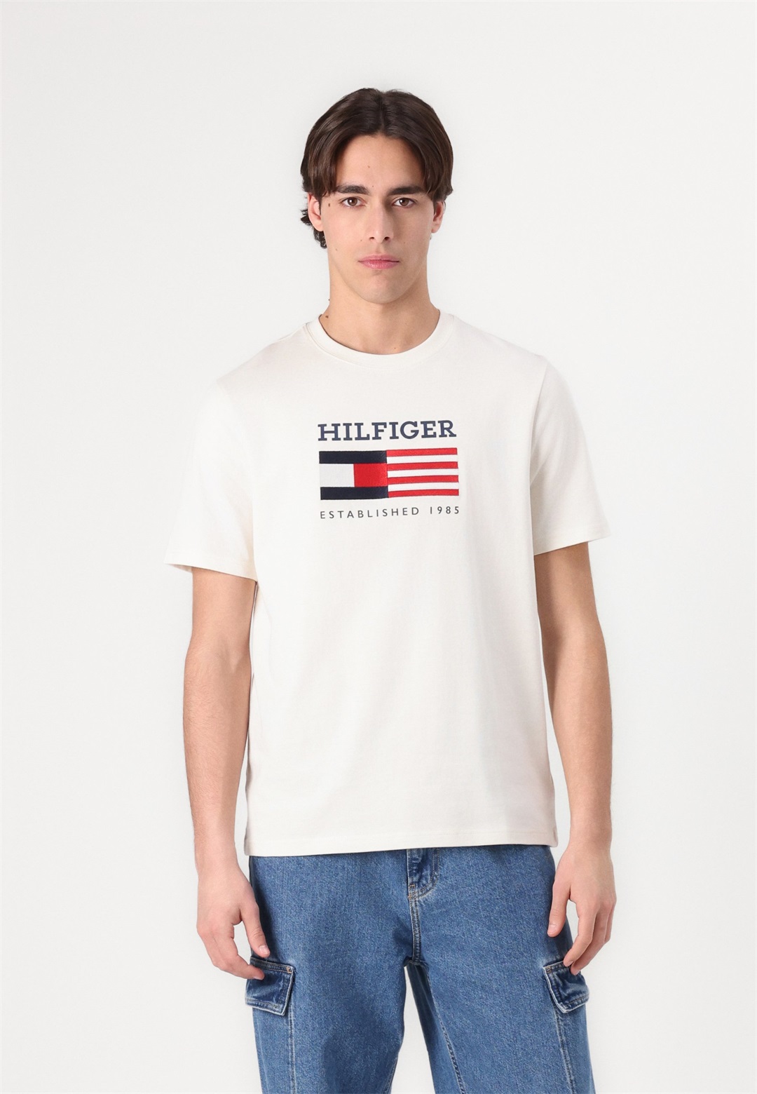 Tommy Hilfiger AMERICANA MONOTYPE FLAG BOX TEE UNISEX - T-Shirt print - ivory petal/offwhite