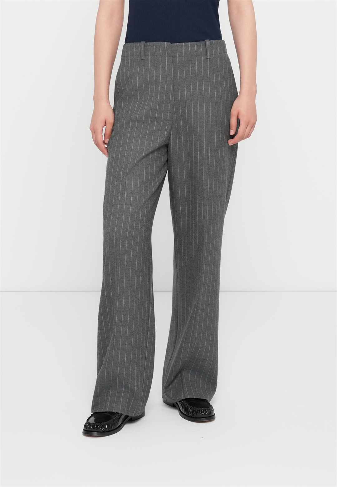 Tommy Hilfiger PINSTRIPE PANT - Stoffhose - mid grey heather/rot